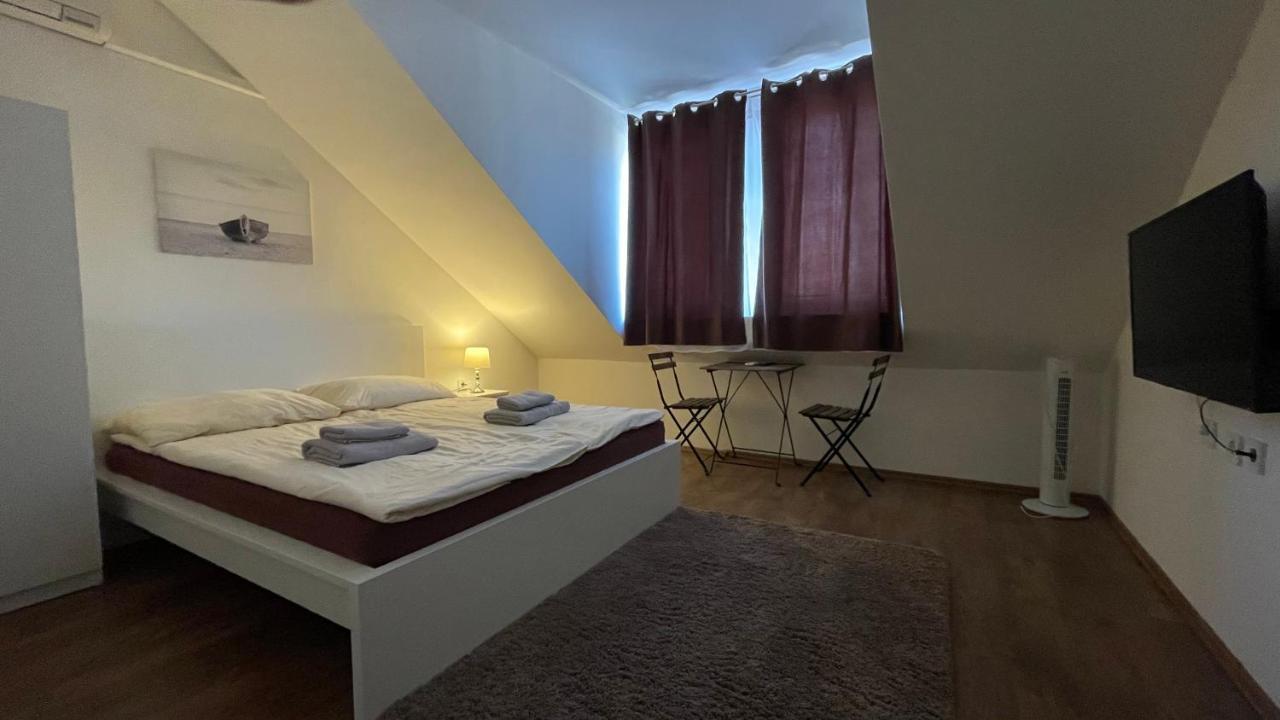 City Apartman Balatonfoldvar Exterior photo