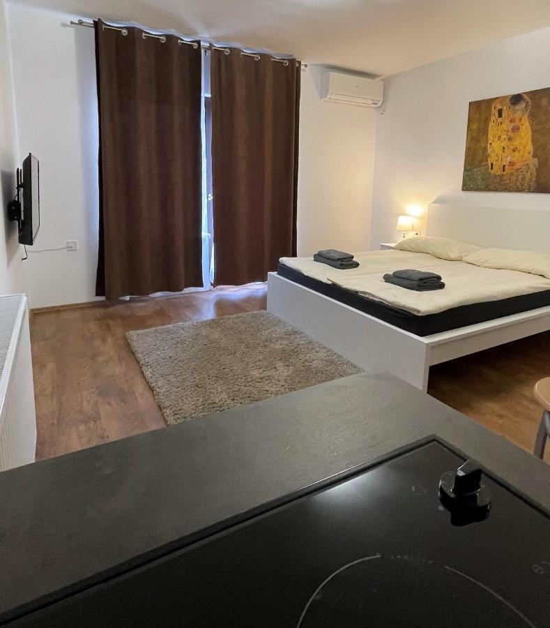 City Apartman Balatonfoldvar Exterior photo